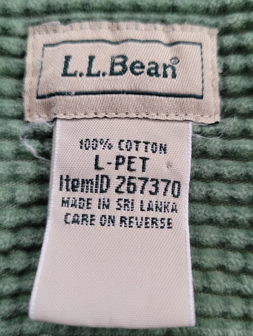 L.L. Bean 100% Cotton Green Corduroy Button-Up Shirt | Size Large/Petite - Picture 4 of 5